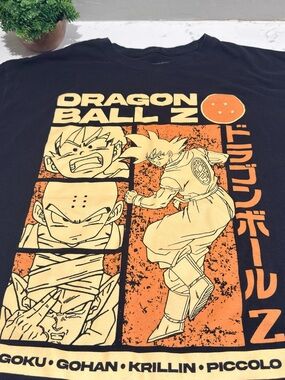 Vintage Dragon Ball Z Black & Orange Graphic Tee - Men